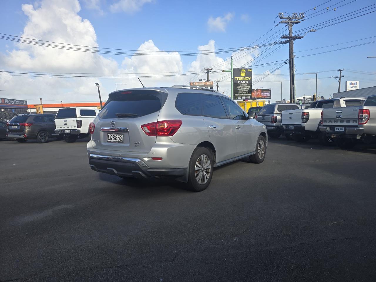 2018 Nissan Pathfinder