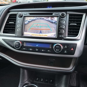 2018 Toyota Highlander - Thumbnail