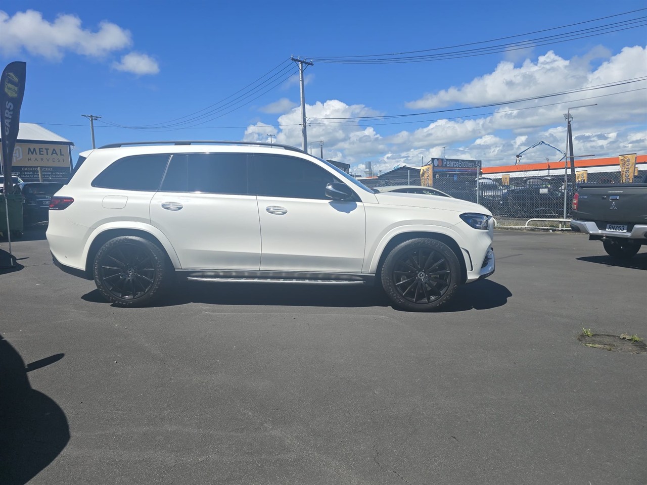 2023 Mercedes-Benz GLS400D