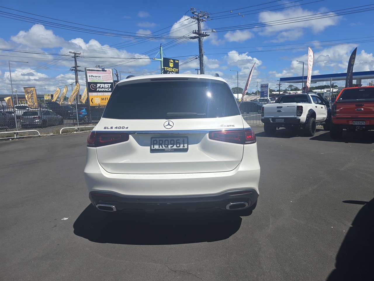2023 Mercedes-Benz GLS400D