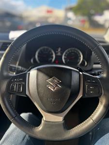 2013 Suzuki Swift - Thumbnail