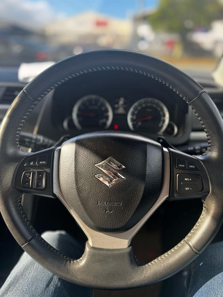 2013 Suzuki Swift