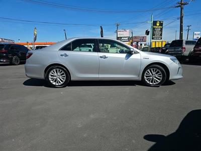 0 Toyota Camry - Thumbnail