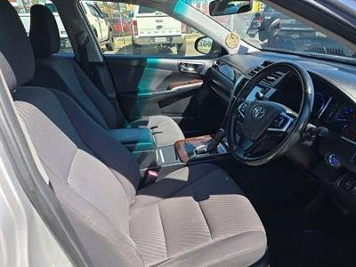 0 Toyota Camry - Thumbnail