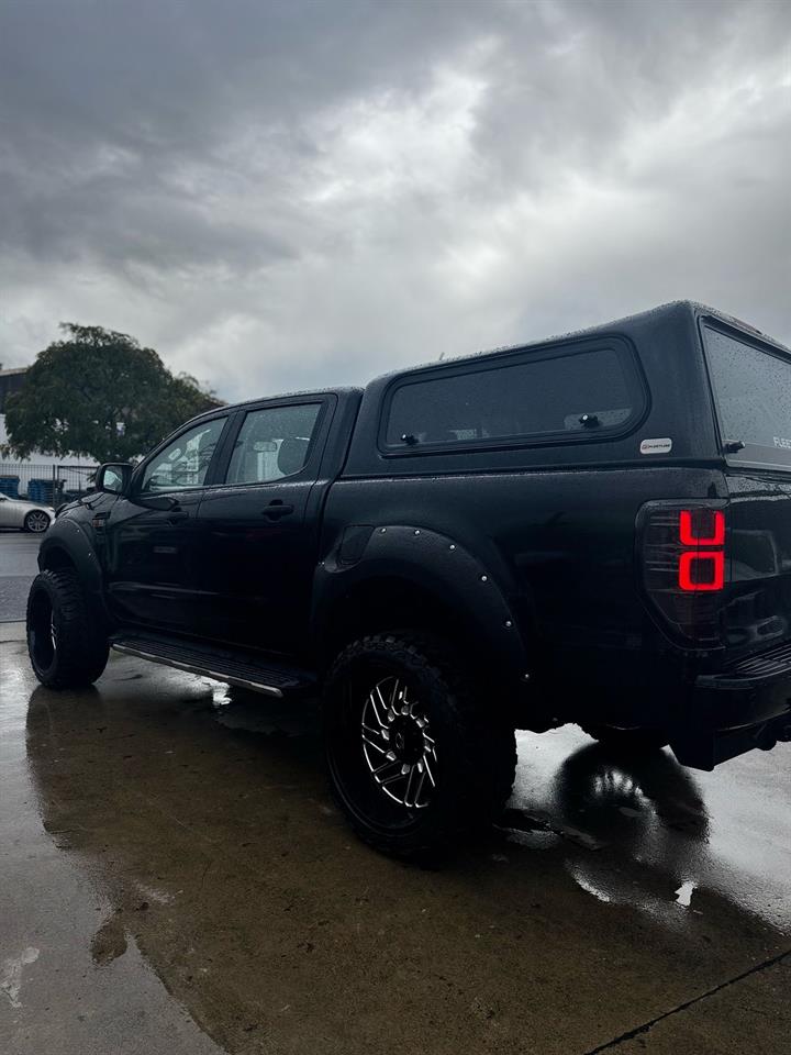 2021 Ford XLT DOUBLE CAB