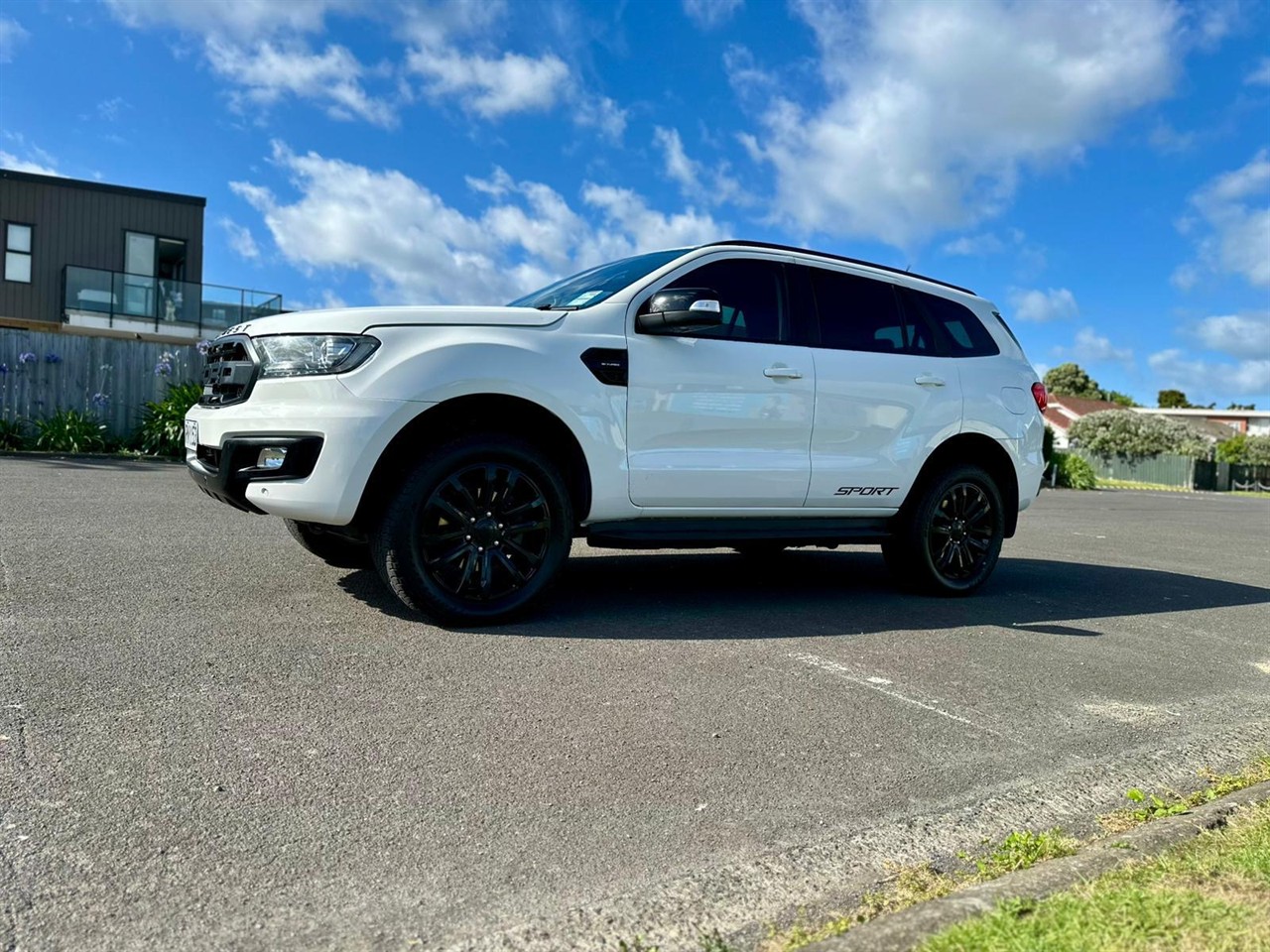 2019 Ford EVEREST