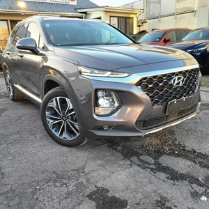 2019 Hyundai Santa Fe - Thumbnail