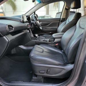 2019 Hyundai Santa Fe - Thumbnail