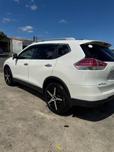 2014 Nissan X-TRAIL  - Thumbnail
