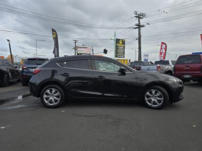 2014 Mazda Axela - Thumbnail